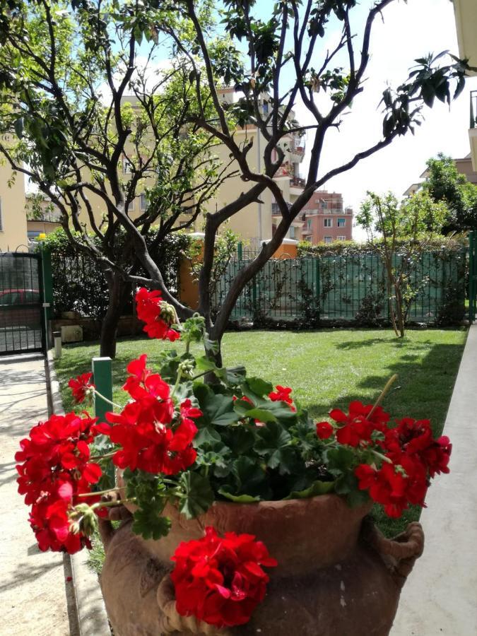 Angolo Sul Giardino Róma Kültér fotó